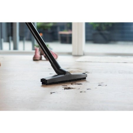 Nilfisk BUDDY II 18 EU Vacuum Cleaner - 18L Capacity for Powerful and Efficient Cleaning!